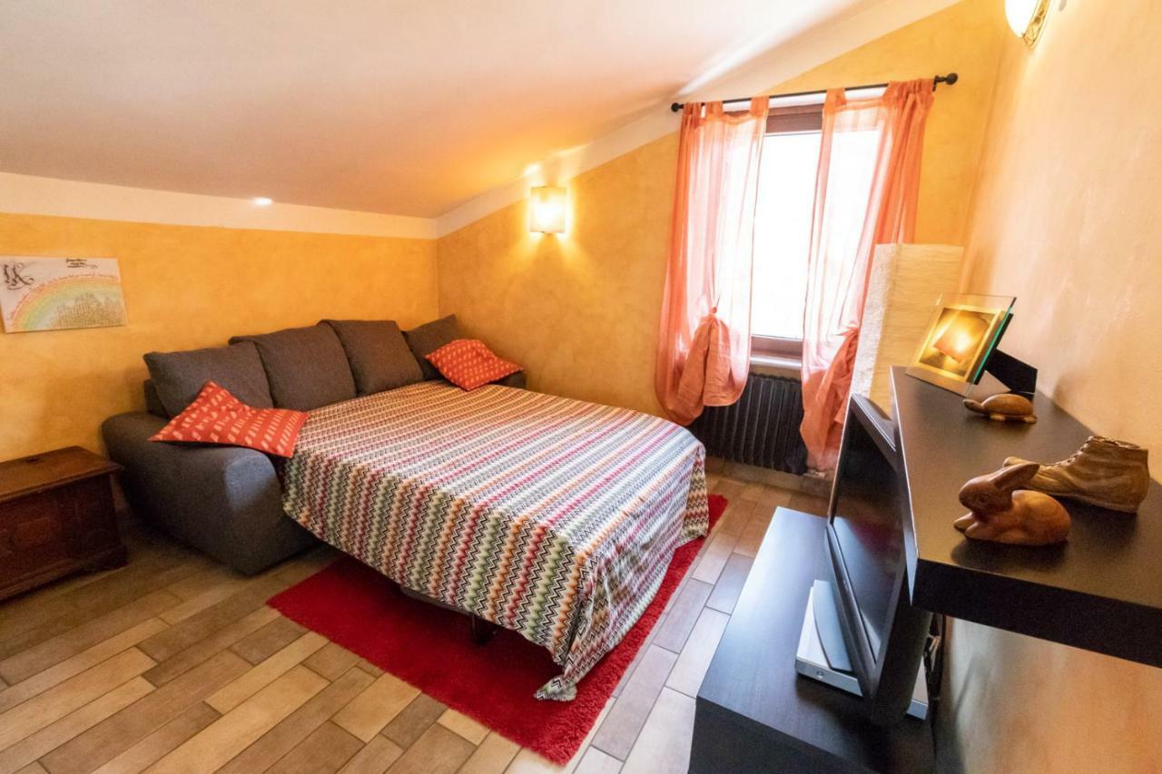 דירות אאוסטה Casa Di Tia מראה חיצוני תמונה